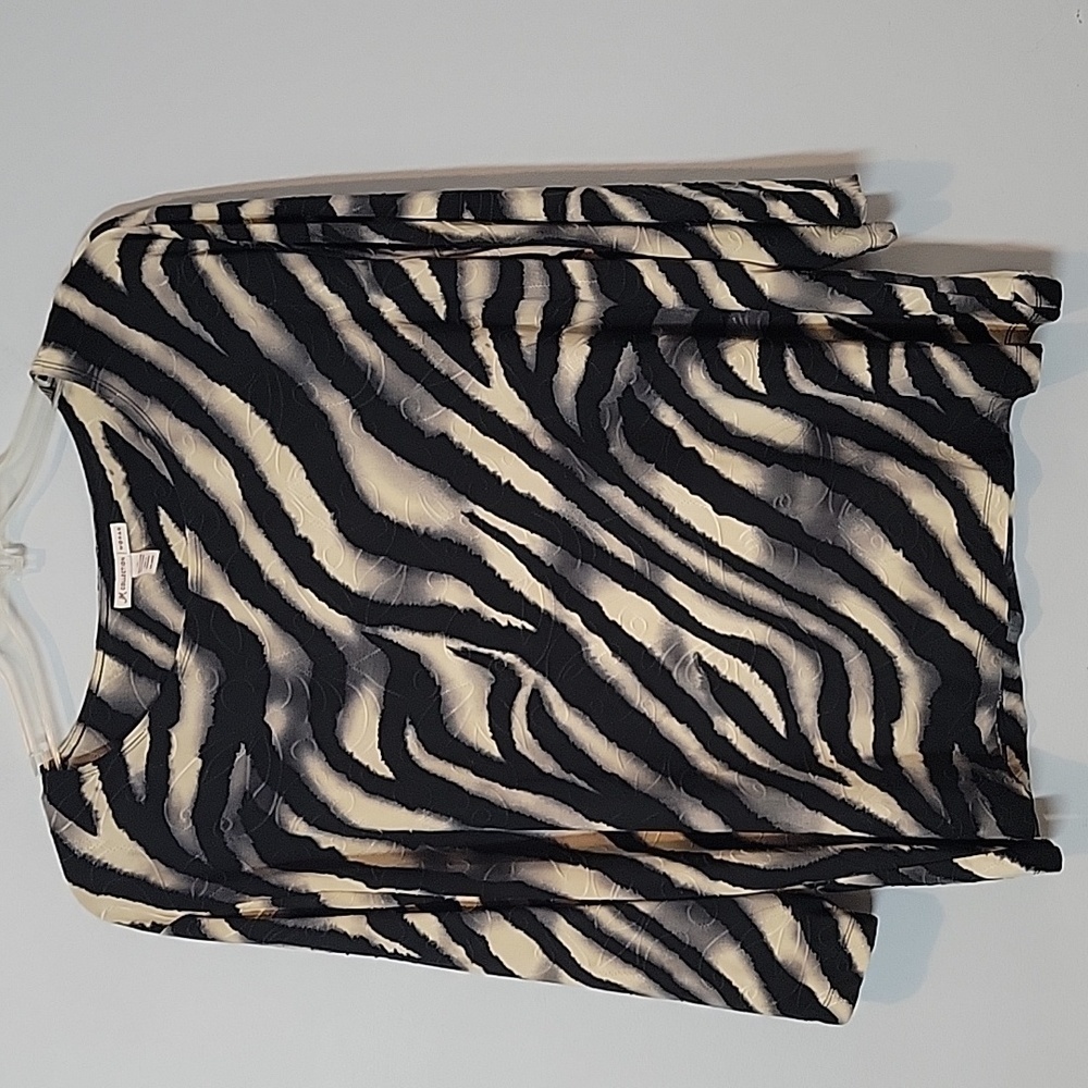 JM Collection textured blouse